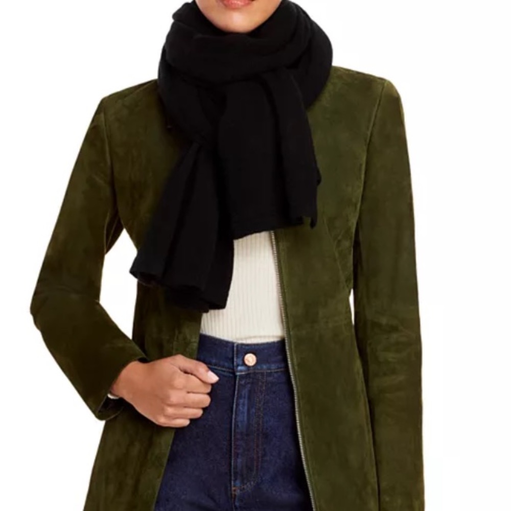 C by Bloomingdale’s Cashmere Scarf/Shawl